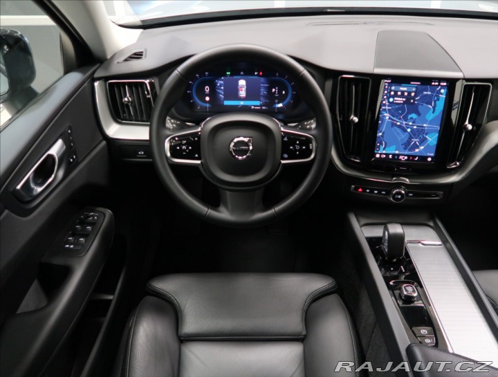 Volvo XC60 2,0 B4 AWD PLUS DARK 1. M 2024