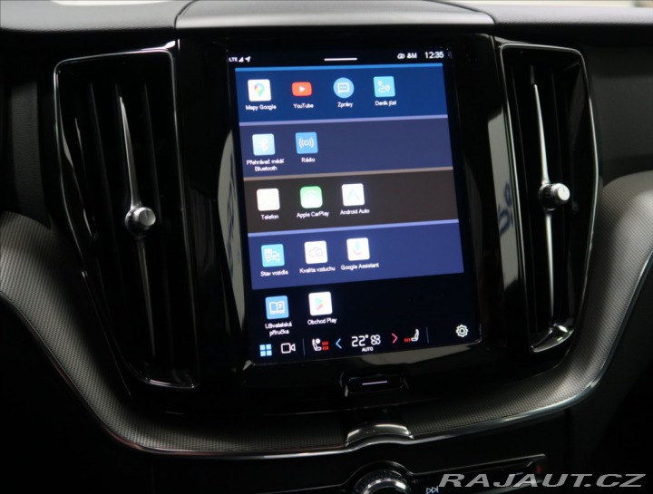 Volvo XC60 2,0 B4 AWD PLUS DARK 1. M 2024