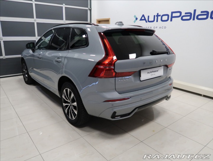 Volvo XC60 2,0 B4 AWD PLUS DARK 1. M 2024