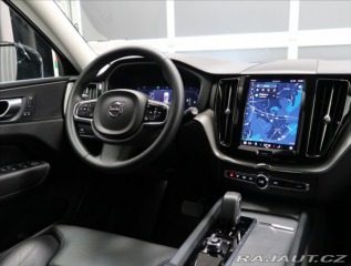Volvo XC60 2,0 B4 AWD PLUS DARK 2024