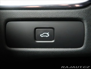 Volvo XC60 2,0 B4 AWD PLUS DARK 2024