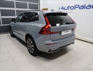 Volvo XC60 2,0 B4 AWD PLUS DARK 2024