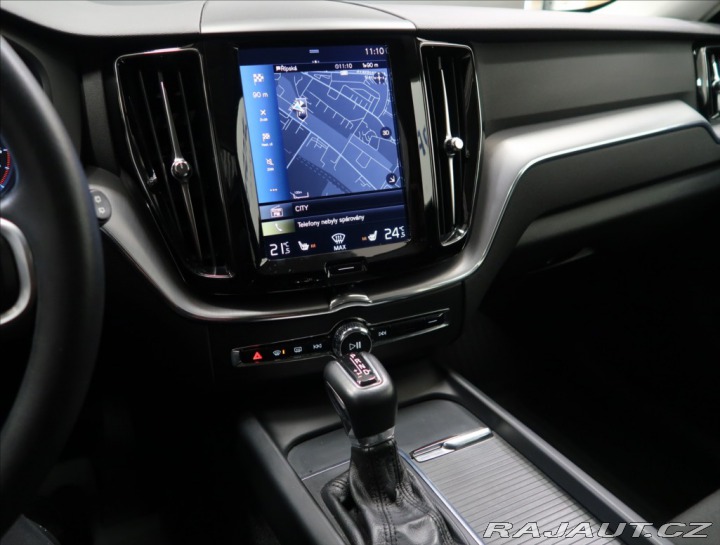 Volvo XC60 2,0 D4 AWD MOMENTUM 2x AL 2017