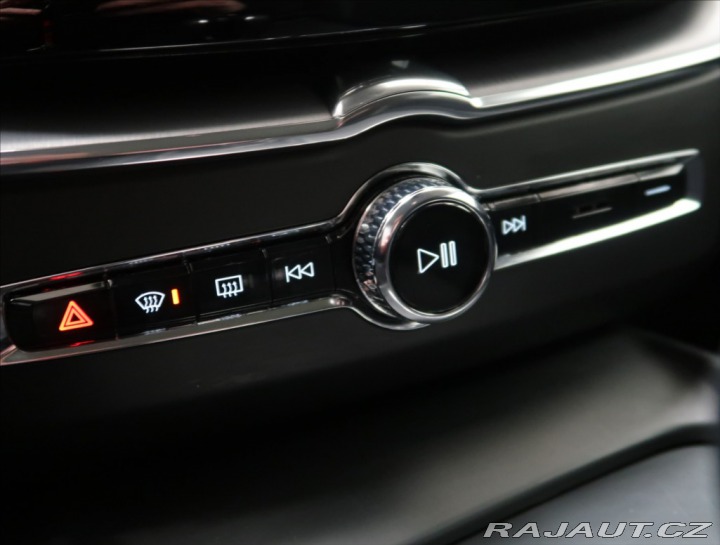 Volvo XC60 2,0 D4 AWD MOMENTUM 2x AL 2017