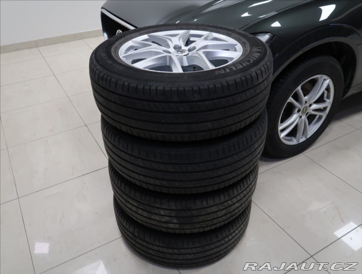 Volvo XC60 2,0 D4 AWD MOMENTUM 2x AL 2017