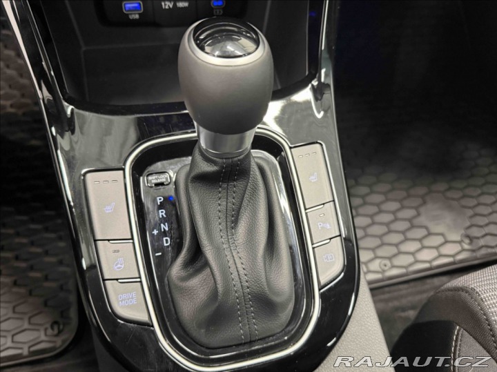 Hyundai i30 1,5 T-GDI FAMILY 1620KM A 2025