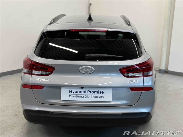 Hyundai i30 1,5 T-GDI FAMILY 1620KM A 2025
