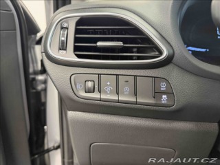 Hyundai i30 1,5 T-GDI FAMILY 1620KM A 2025