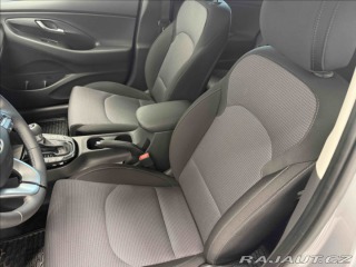 Hyundai i30 1,5 T-GDI FAMILY 1620KM A 2025