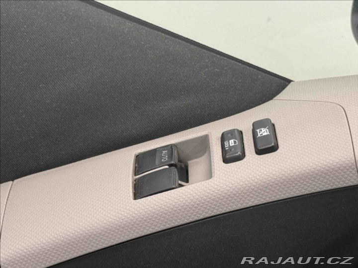 Toyota Yaris 1,3 i původ ČR 86 900KM! 2008