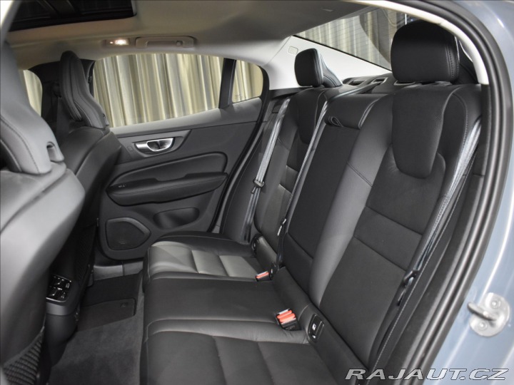 Volvo S60 2,0 B5 AWD Ultimate Headu 2024