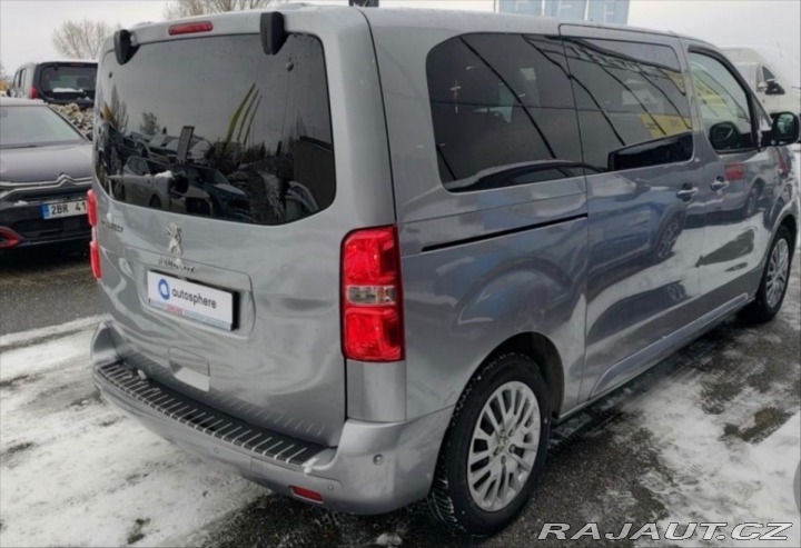 Peugeot Traveller 2,0   HDi 110 kW, 114 740 2020