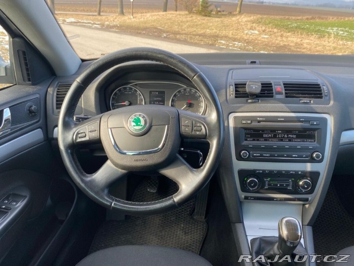 Škoda Octavia 2,0   81KW-upravena na 10 1800