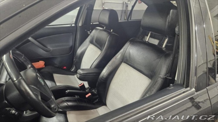 Škoda Octavia 1,9   I 2009