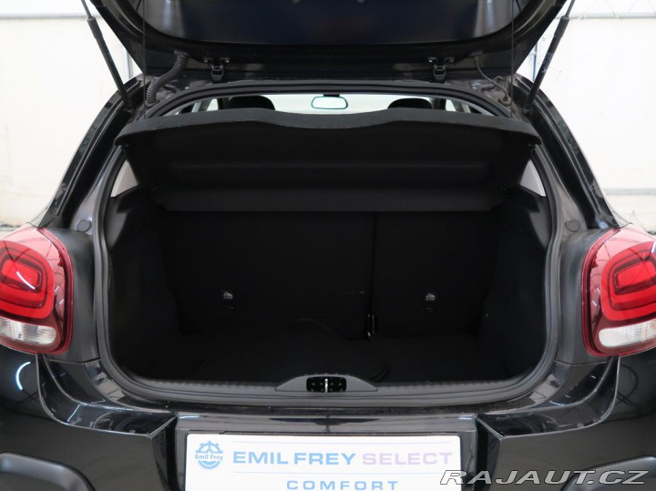 Citroën C3 1.2PureTech,81kW,SHINE,MA 1800