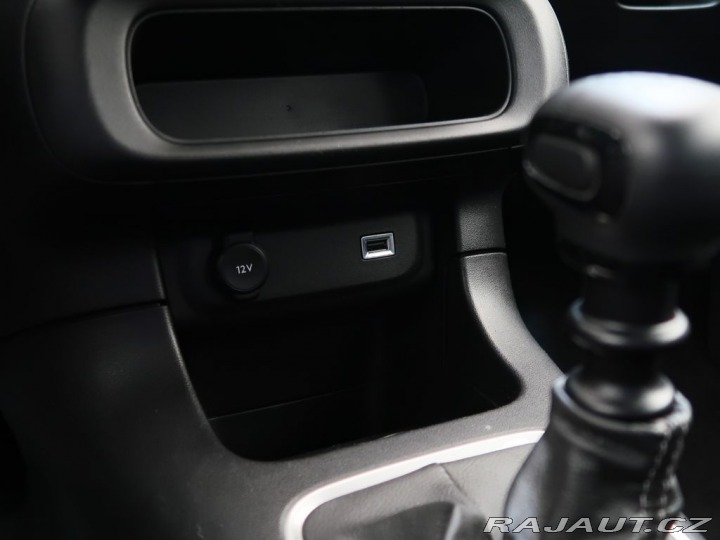 Citroën C3 1.2PureTech,81kW,SHINE,MA 1800