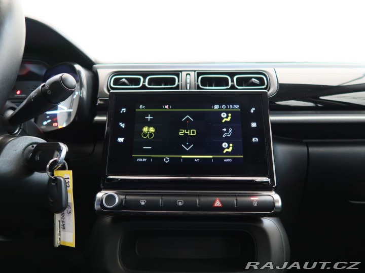 Citroën C3 1.2PureTech,81kW,SHINE,MA 1800