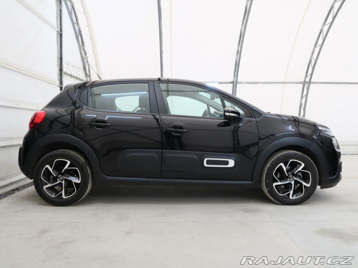 Citroën C3 1.2PureTech,81kW,SHINE,MA 1800