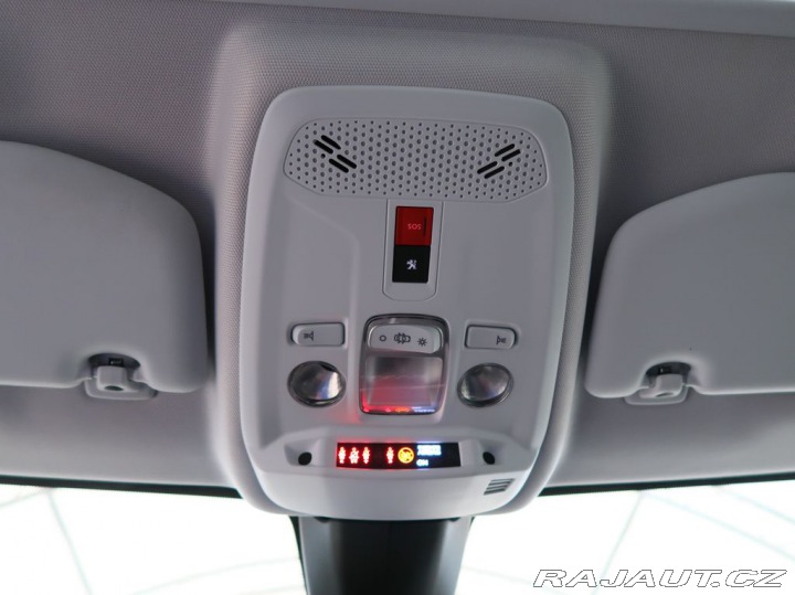 Peugeot 208 1.2PureTech,96kW,ALLURE,A 1800