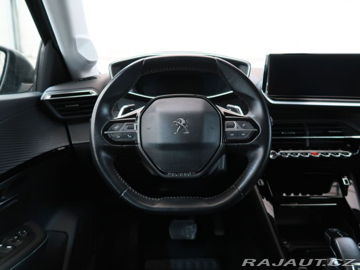 Peugeot 208 1.2PureTech,96kW,ALLURE,A 1800