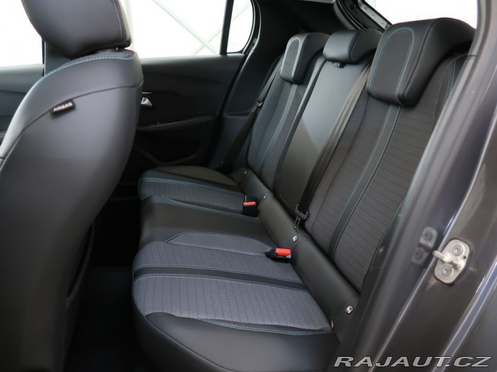 Peugeot 208 1.2PureTech,96kW,ALLURE,A 1800