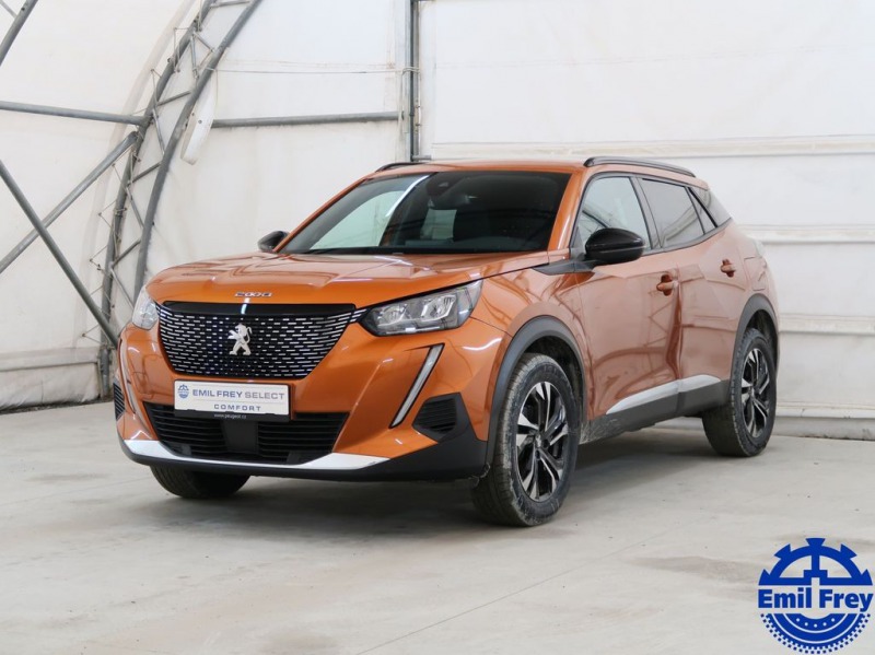 Peugeot 2008 1.2PureTech,74kW,ALLURE,M