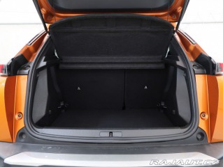 Peugeot 2008 1.2PureTech,74kW,ALLURE,M 1800