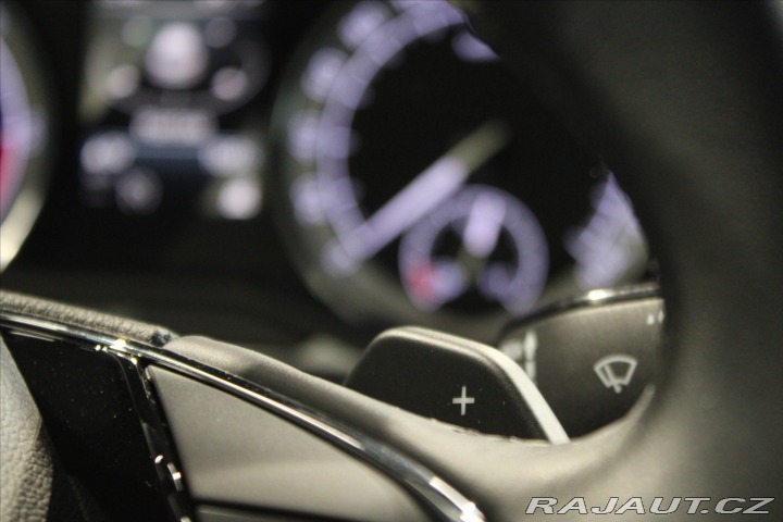 Škoda Superb TDi DSG Combi LED/DPH 2020