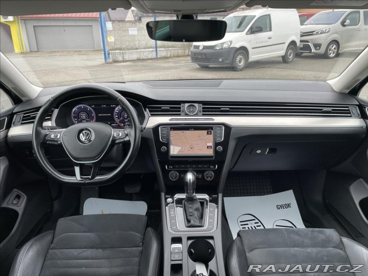 Volkswagen Passat 2,0 TDI DSG Highline*LED 2016