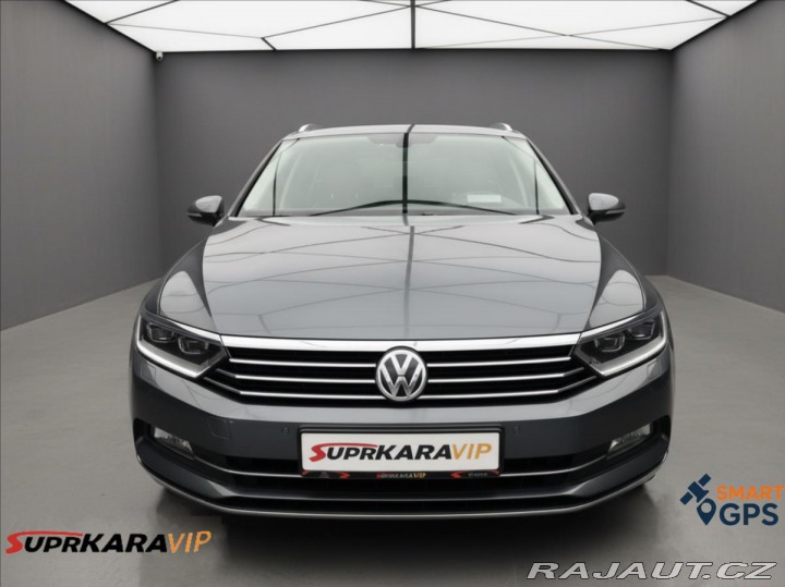 Volkswagen Passat 2,0 TDI DSG Highline*LED 2016