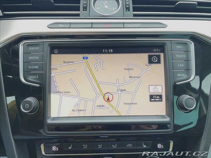 Volkswagen Passat 2,0 TDI DSG Highline*LED 2016