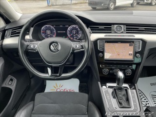 Volkswagen Passat 2,0 TDI DSG Highline*LED 2016