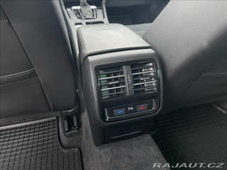 Volkswagen Passat 2,0 TDI DSG Highline*LED 2016