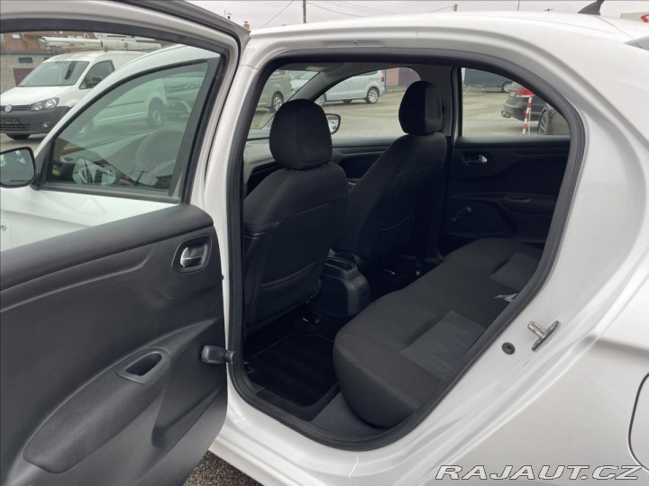 Citroën C-Elysée 1,2 PureTech 82 REZERVACE 2018