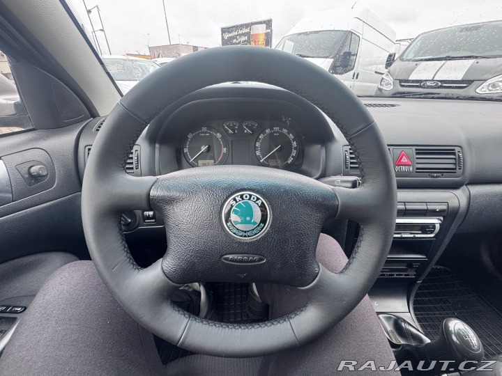 Škoda Octavia TOUR 1,9 TDI 74 KW STK 2009