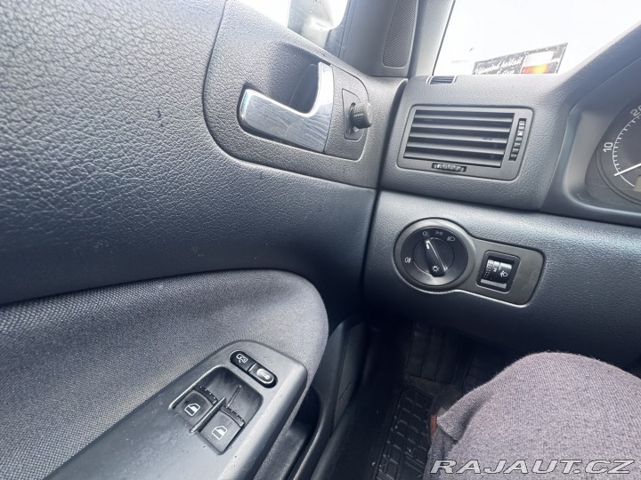 Škoda Octavia TOUR 1,9 TDI 74 KW STK 2009