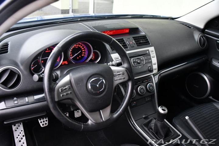 Mazda 6 2.0D 103kW AUT. A/C VYHŘ. 2008