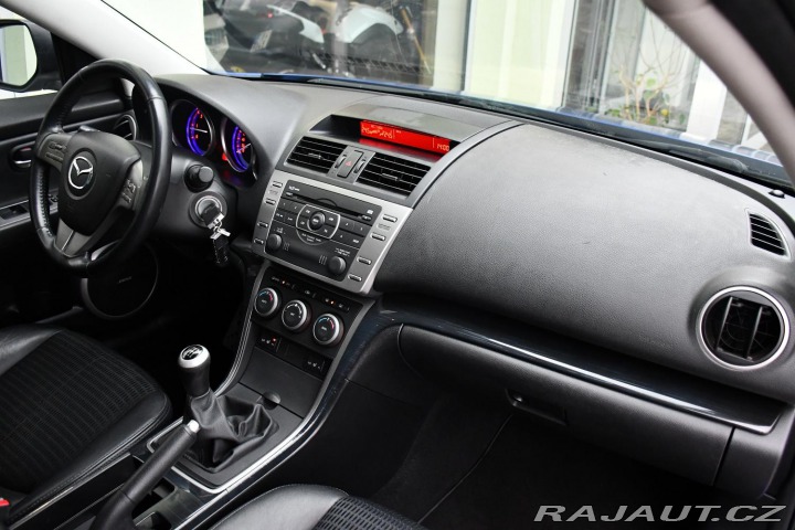 Mazda 6 2.0D 103kW AUT. A/C VYHŘ. 2008