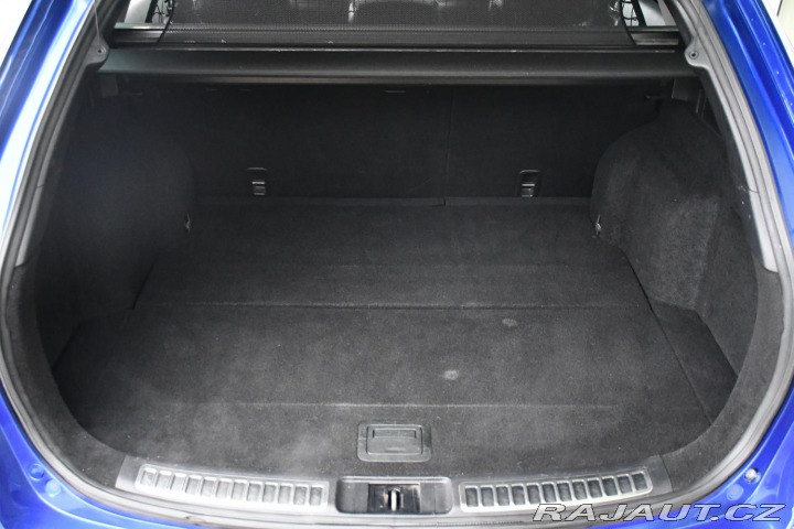 Mazda 6 2.0D 103kW AUT. A/C VYHŘ. 2008