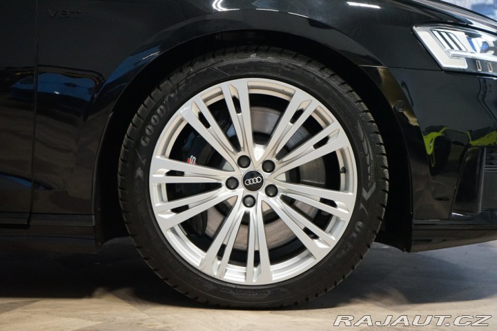 Audi S8 4.0*TFSI*QUTTRO*NEZ.TOP*T 2021