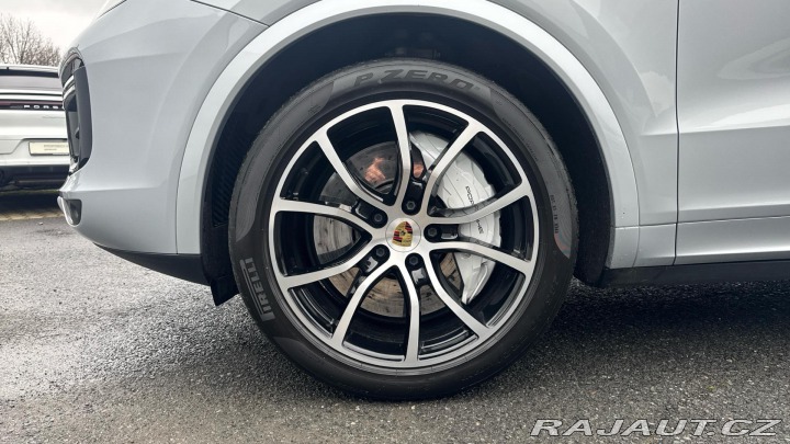 Porsche Cayenne Turbo 2019
