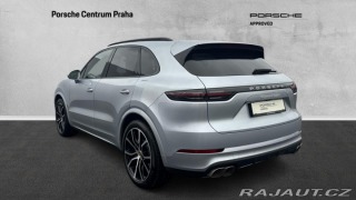 Porsche Cayenne Turbo 2019