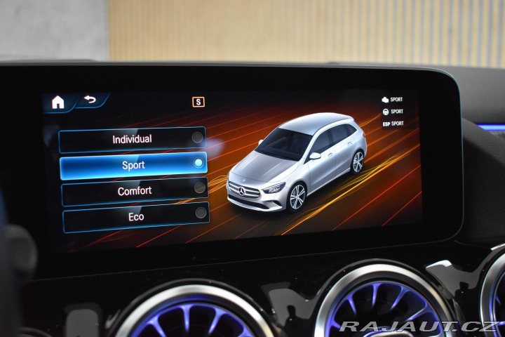 Mercedes-Benz B B 180 REZERVACE 2020