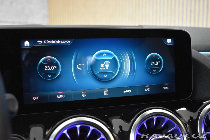 Mercedes-Benz B B 180 REZERVACE 2020