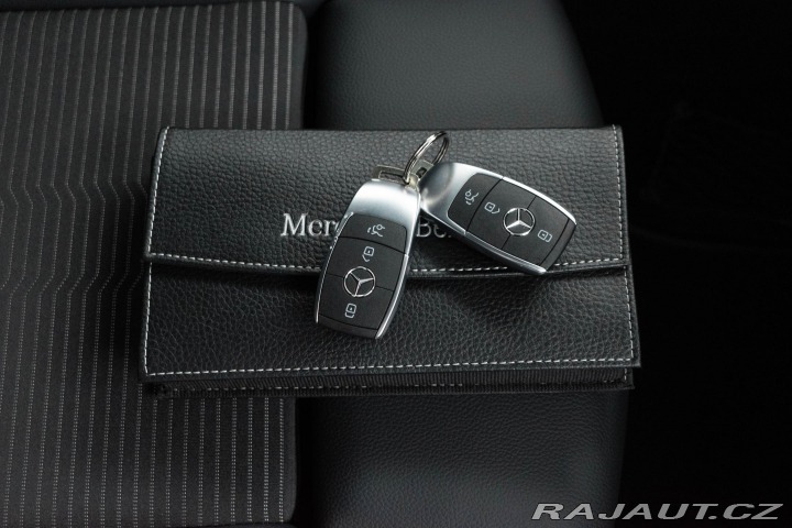 Mercedes-Benz B B 180 REZERVACE 2020