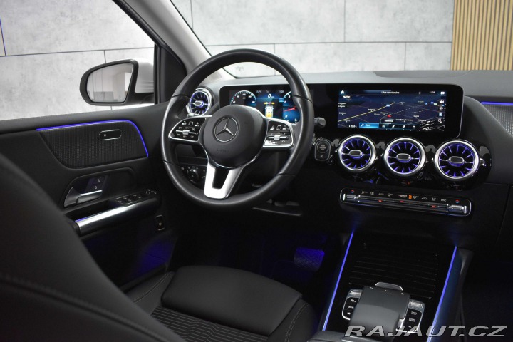 Mercedes-Benz B B 180 REZERVACE 2020