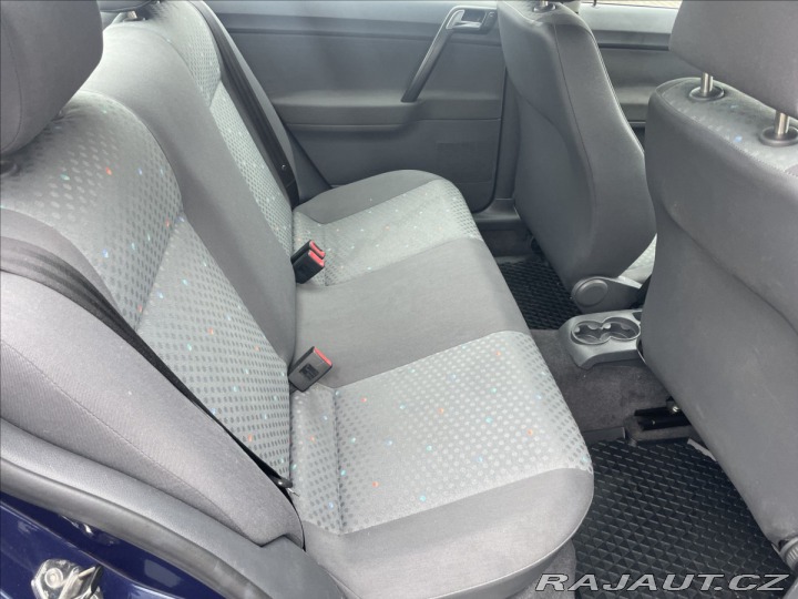 Volkswagen Polo 1,4 MPi 55kw Klima, Vyhř. 2004