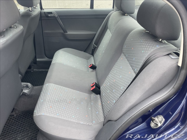 Volkswagen Polo 1,4 MPi 55kw Klima, Vyhř. 2004