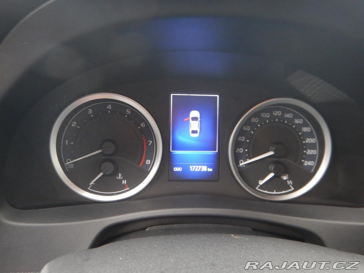 Toyota Corolla 1.6 VVTi, AUTOMAT,ČR,SERV 2017