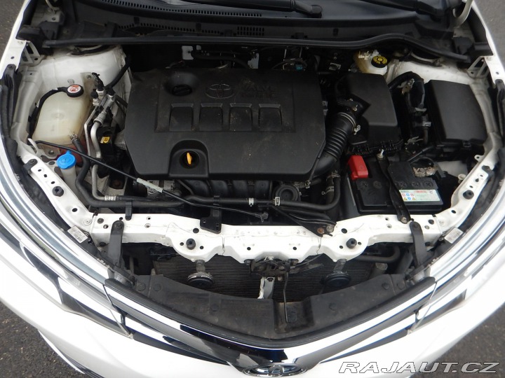 Toyota Corolla 1.6 VVTi, AUTOMAT,ČR,SERV 2017